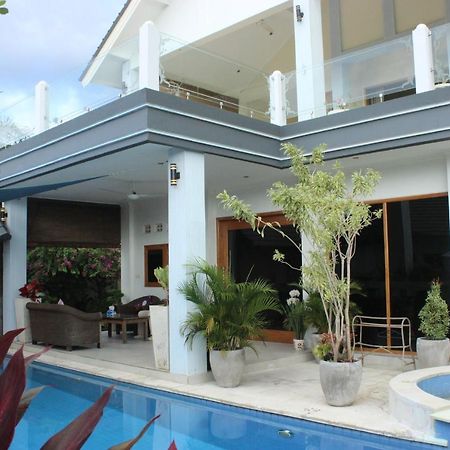 Kartika Villas Ловіна Екстер'єр фото
